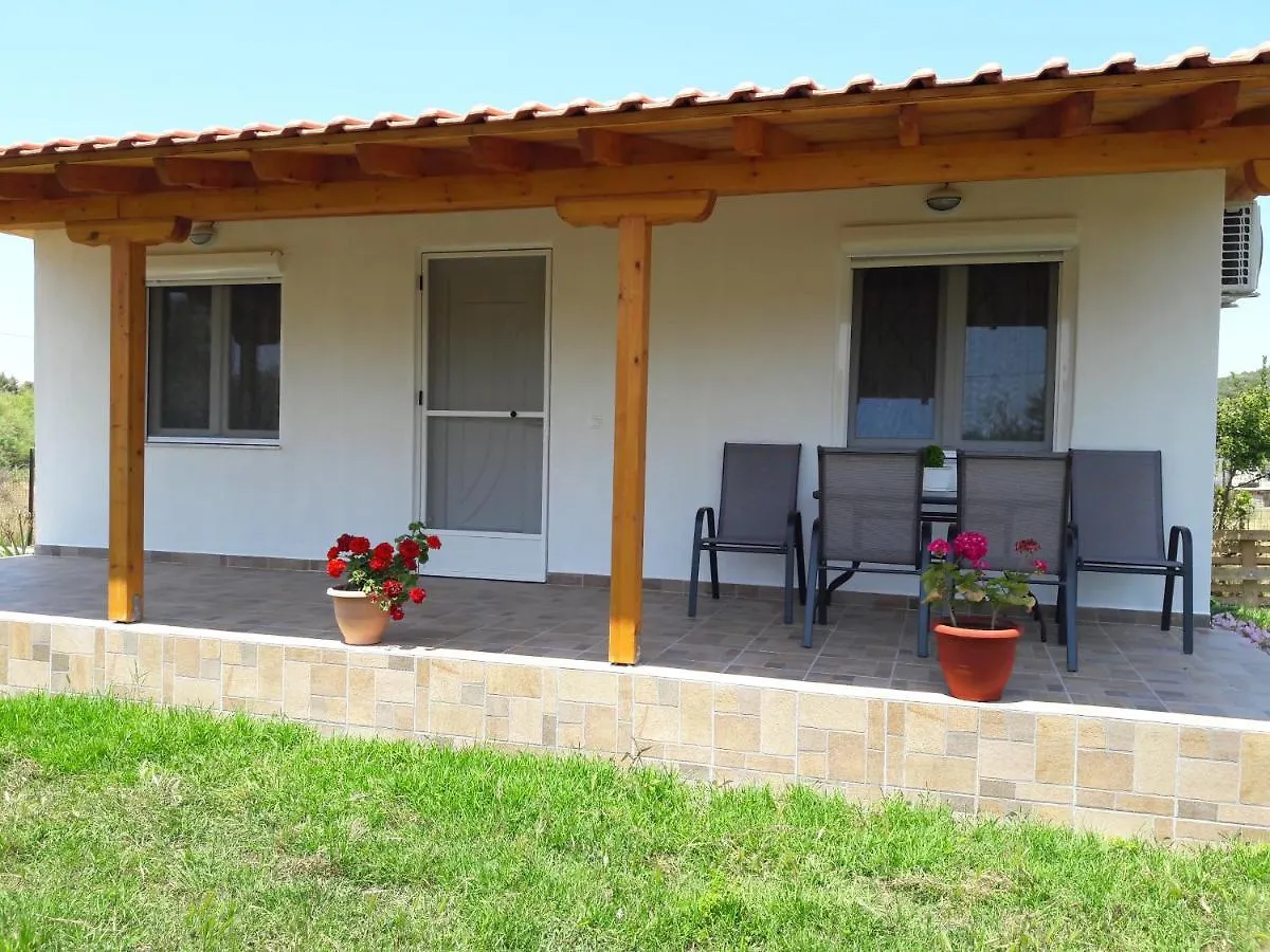 Alexandra'S Houses Villa Toroni 0*,
